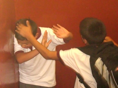 800px-Bullying_Irfe