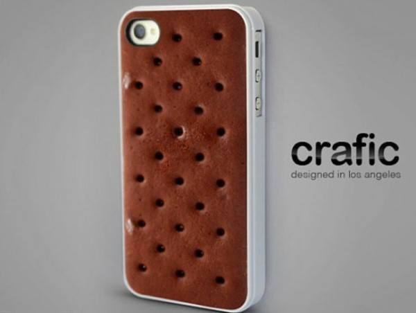 13-fundas-muy-originales-y-divertidas-para-el-iphone-funda-iphone-con-forma-de-sofa-o-de-sandwich-de-helado